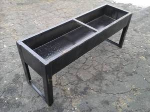 lot 613 image: Small Livestock TroughRaised Flower Bed