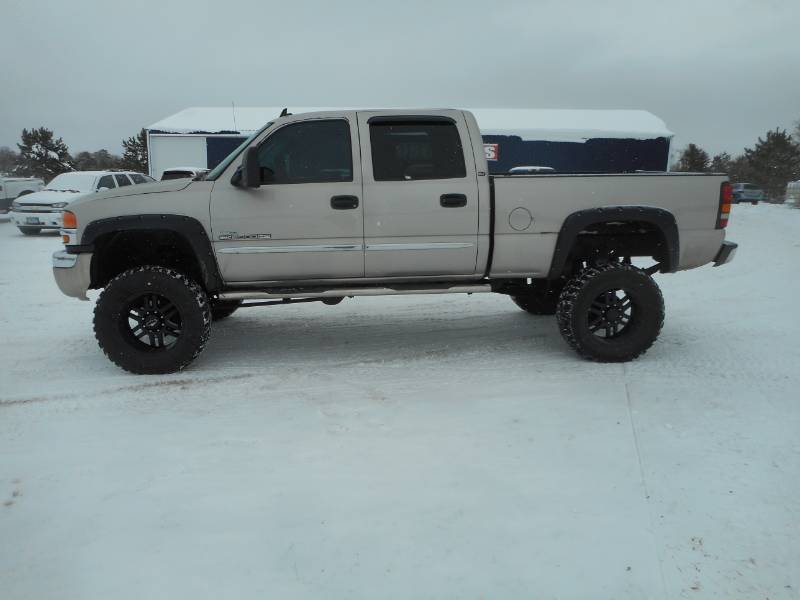 lot 3 image: 2007 GMC Sierra SLT 2500 HD SLT 4x4 Diesel