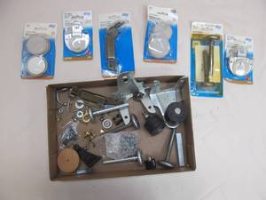 lot 19 image: hardware