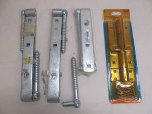 lot 20 image: hardware