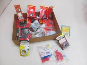 lot 28 image: hardware