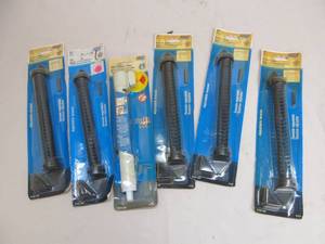 lot 34 image: hardware