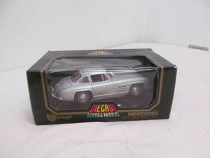 lot 107 image: die cast car