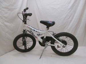 lot 90 image: bicycle
