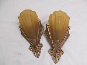 lot 154 image: vintage lights