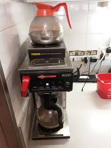 lot 15 image: Bunn Coffee Maker