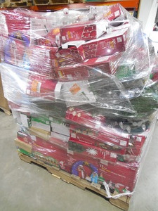 lot 11 image: WHOLESALE PALLET LOT OF CHRISTMAS LIGHTS AND DECORATIONS