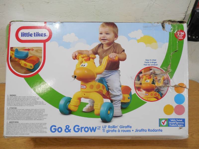 lot 32 image: Little Tikes Go and Grow Lil Rollin Giraffe Ride-on
