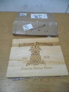 lot 79 image: Friends Gather Here Cutting Board