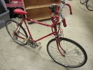 lot 204 image: VINTAGE COAST KING 10-SPEED BICYCLE