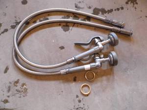 Lot of 2 Dish Spray Nozzles