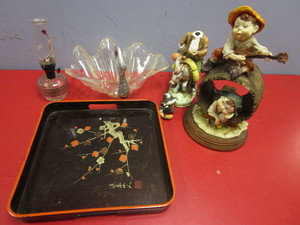 lot 414 image: TABLE DECOR