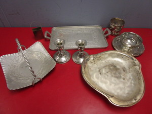 lot 417 image: PEWTER CANDLE HOLDERS, OTHER DECORATIVE WARES