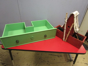 lot 427 image: BIRCH-ROOF BIRD HOUSE, VINTAGE-STYLE DRAWER