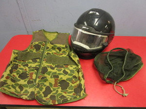 lot 428 image: ARCTIC CAT XL HELMET, BLACK SHEEP CAMO VEST AND BAG