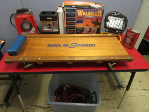 lot 431 image: AUTOMOTIVE BOX LOT
