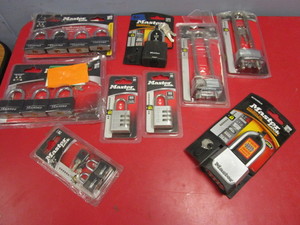 lot 439 image: MASTER LOCK LOCKS, ASSORTED