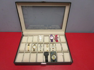 lot 444 image: WATCH CASE, ASSORTED WATCHES