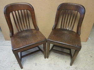 lot 452 image: SOLID WOOD CHAIRS, WITH STEAM-BENT CRAFTED FEATURES