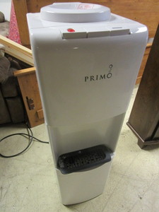 lot 462 image: PRIMO WATER DISPENSER