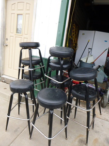 10 Bar Stools