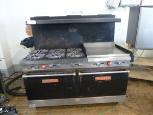 Vulcan 6 Burner Stove with Griddle and 2 Ovens