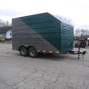 lot 9 image: 1997 Heavy Duty Shop Built 14 Tandem Axle Enclosed Trailer