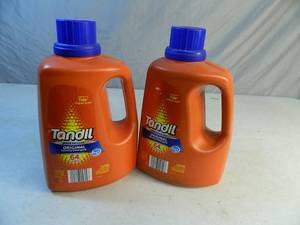 lot 36 image: 2 New Bottles of Tandil Laundry Detergent