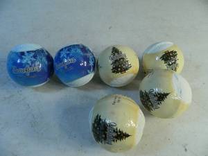lot 50 image: 6 New Primal Elements Bath Bombs