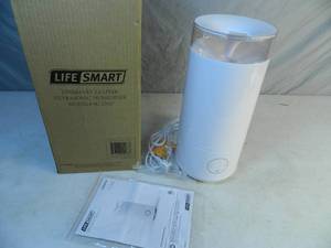 lot 74 image: New Ultrasonic Humidifier