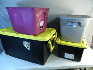 lot 122 image: 2 Tough Totes and More