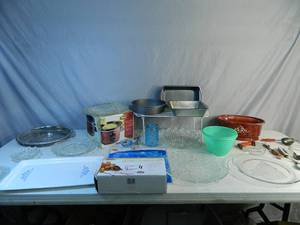 lot 135 image: Vintage Kitchen Utensils, Slow Cooker, More