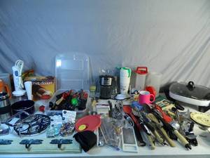 lot 143 image: Large Lot of Kitchen Utensils and More