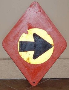 lot 32 image: ARROW trail sign