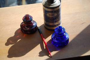 lot 79 image: Hart Ink dippers and pen