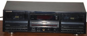 lot 33 image: Kenwood KX-W030 stereo dual cassette player