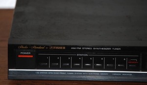 lot 39 image: Fisher FMM-271 am fm stereo tuner synthesizer