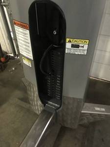 lot 3 image: Freemotion Selectorized Chest Press Machine