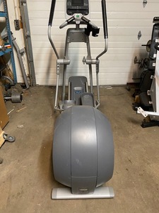lot 18 image: Precor Experience total body elliptical cross trainer