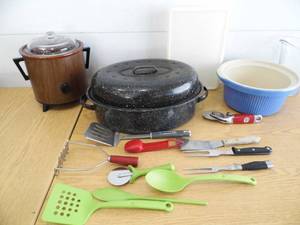 Roaster - Pitcher - Kitchen Items