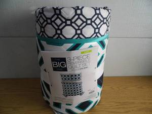 The Big One 3 Pc Reversible Quilt Set