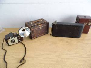 Lot of 4 Antique Cameras