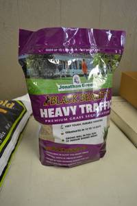 lot 78 image: Jonathan Green Black Beauty Heavy Traffic Grass Seed