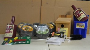 lot 124 image: Lot of Bird Feeders, Wren Birdhouse, Sock Feeders and Scoops