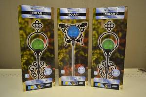 lot 156 image: (3) Boston Harbor Blue and Green Crackle Solar Lights