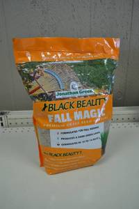 lot 85 image: Jonathan Green Black Beauty Fall Magic Grass Seed