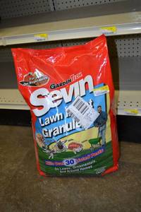 lot 236 image: 20 LB GardenTech SEVIN Lawn Insect Granules
