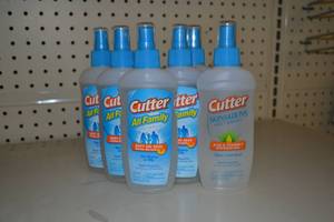 lot 249 image: (7) Bottles Cutter Insect Repellent