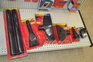 lot 384 image: (6) 2-12 Shop-vac Attachments