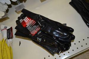 lot 410 image: (4) pair Neoprene CHEMguard Gloves Size Large